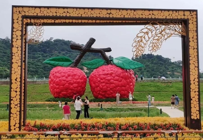 "相约凤山"凤山赏花游园冬去春来,万物更新,大朗凤山郊野公园油菜花