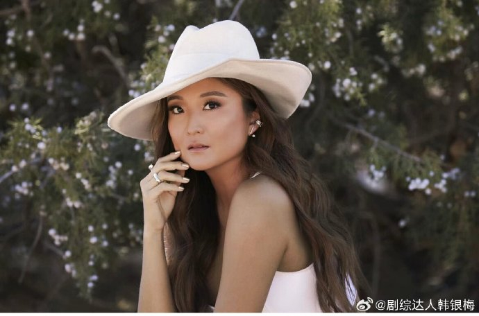 贾玲瘦了以后撞脸韩裔美国演员ashley|贾玲|ashley_新浪新闻