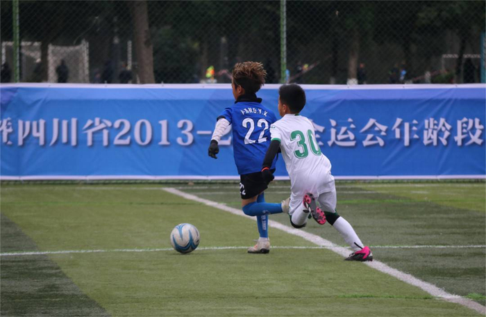 四川省青少年足球邀请赛系列赛事收官|四川|足球俱乐部_新浪新闻