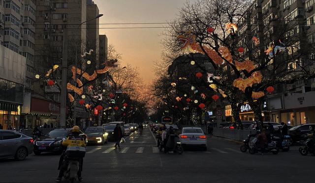 元宵节街景图片