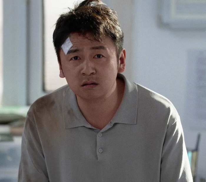 "窝囊废"雷佳音,悄悄拿下100亿|雷佳音|窝囊废|张艺谋_新浪新闻