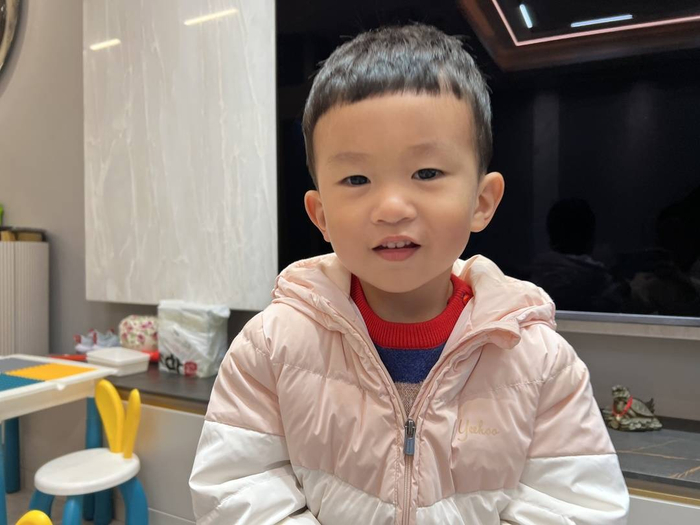 徐皓彬雷小可万之华祝雅菡冯煜洧封面宝贝根据投票总数,最终选出一,二