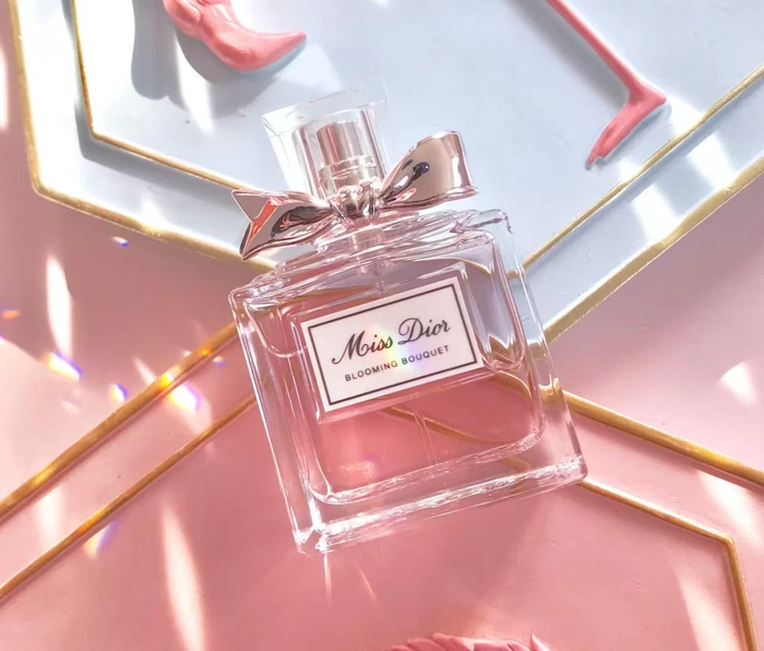 迪奥香水一瓶30多元百元到手四件套开工礼物送自己真香
