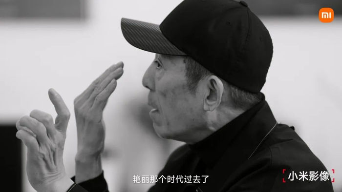 红了40年,他依然是内地电影第一人|张艺谋_新浪新闻