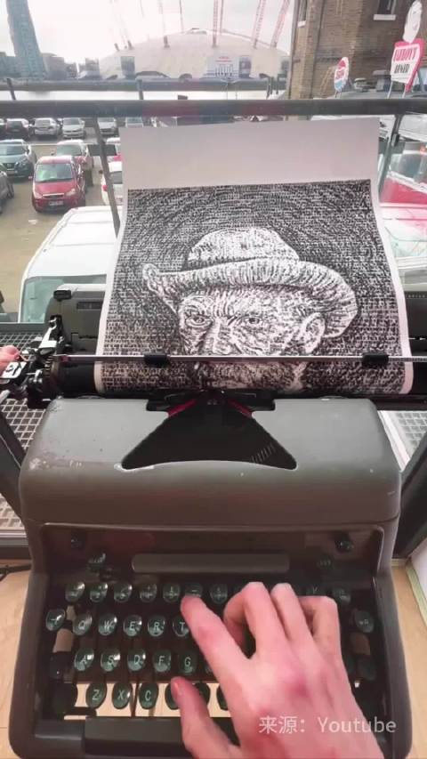 英国艺术家jamescook用打字机打出来一幅梵高这技能太赞了