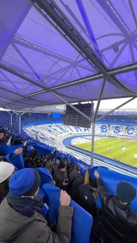 这里虽然是柏林赫塔的主场也是明年欧洲杯决赛的球场