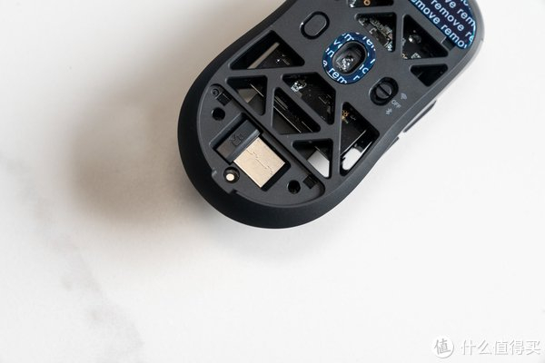 迈从ax5promax性价比超高的镁铝合金鼠标