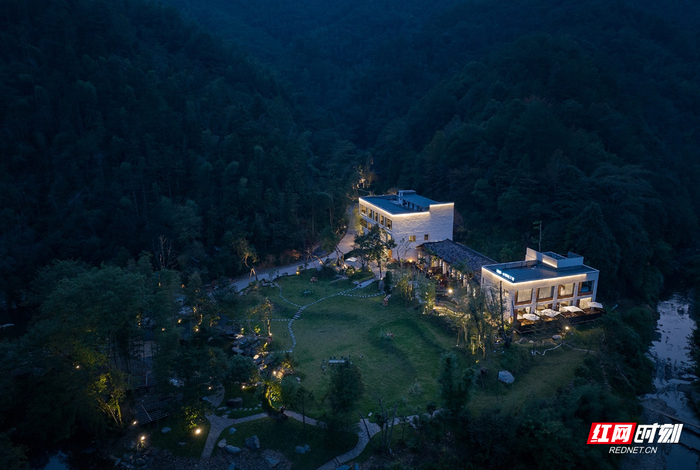 新春走基层小镇青年丨刘志富推动精品民宿高质量发展营造清爽山野慢