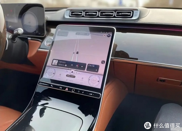 172万买奔驰迈巴赫s480选配不逊保时捷车主好马需要好鞍配