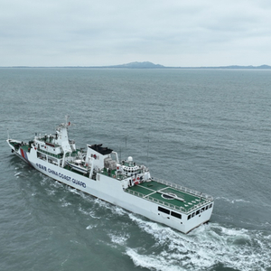 【新品実物】　中国海警　夏制服 新品実物】 中国海警 夏制服 - メルカリ