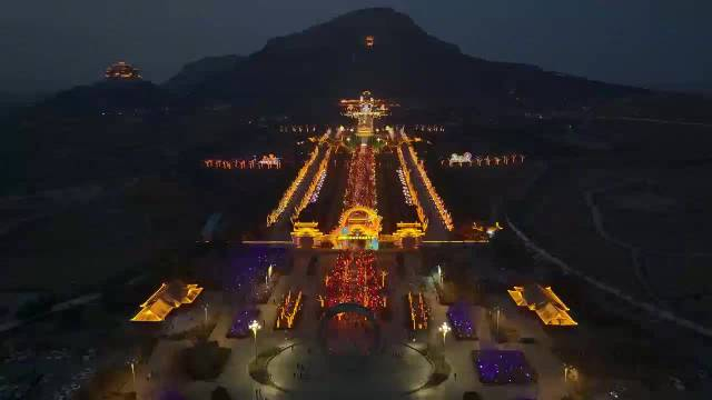 白佛山景区张灯结彩,繁花相迎