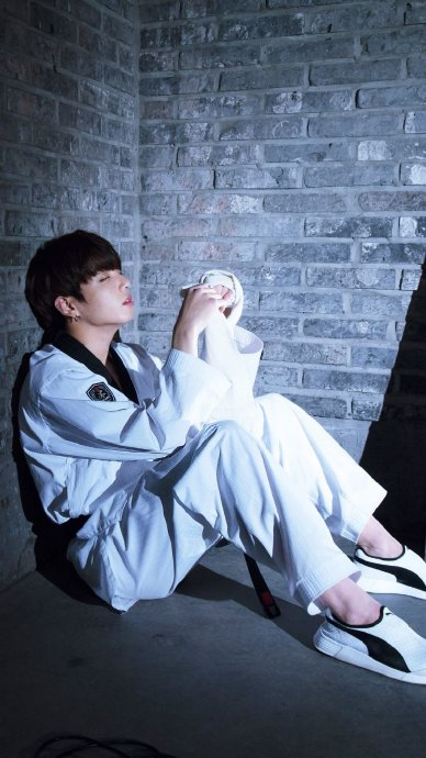 随机掉落一套跆拳道少年|跆拳道|田柾国_新浪新闻