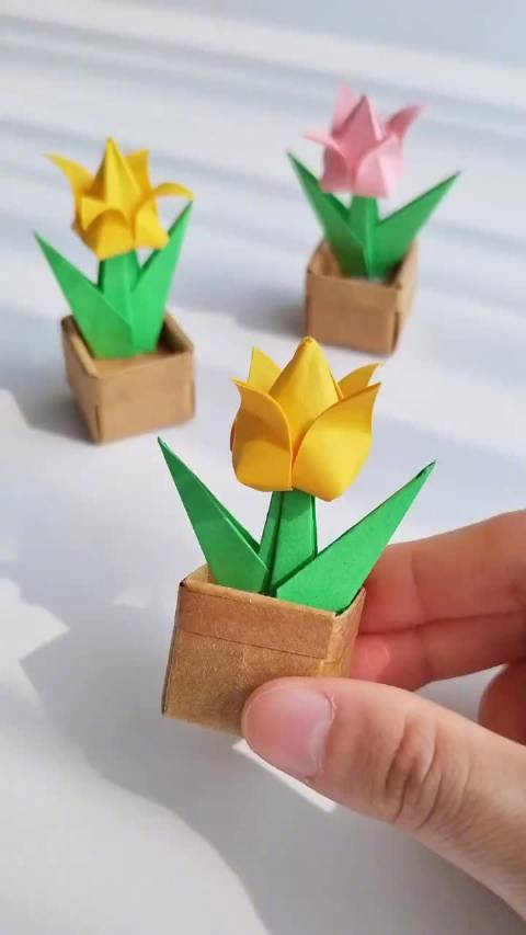 教你折一个迷你又可爱的郁金香小盆栽