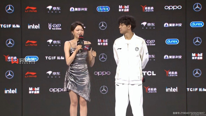 赛后采访骆歆同学下一场面对tes有什么需要注意的