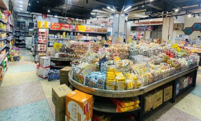 小镇超市为何能开20年