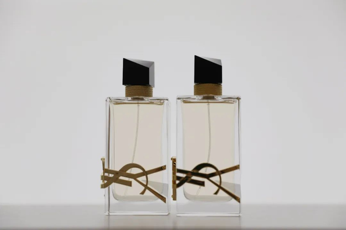 我在巴黎卢浮宫揭秘:全世界最厉害的香水展,和一瓶香水的诞生__财经头