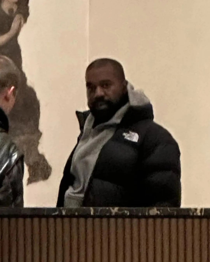 kanye|nike|侃爷_新浪新闻