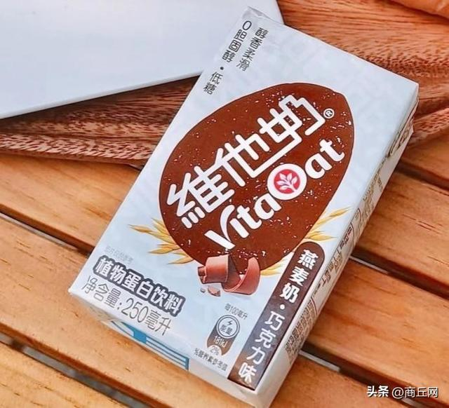 简餐搭档维他奶燕麦奶引领健康轻潮尽享醇香生活