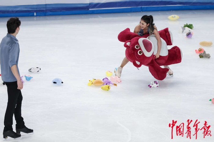 北京队王诗玥/柳鑫宇获十四冬冰舞冠军|王诗玥|柳鑫宇|冰舞_新浪新闻