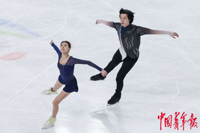 十四冬双人滑:北京队彭程/王磊夺冠|双人滑|花样滑冰|冬季运动会_新浪