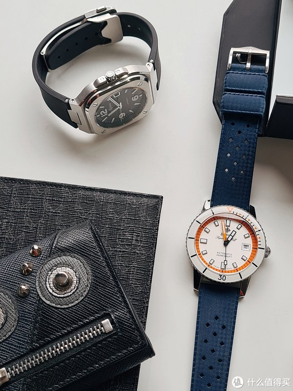 zodiac超级海狼53zodiac的海狼潜水表跟宝珀五十噚在同一时期诞生