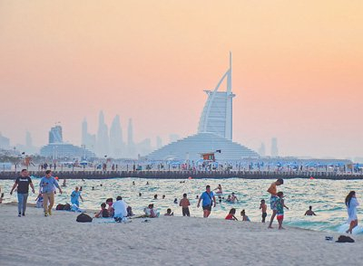 中东国家积极开发旅游业潜力(国际视点)|迪拜|沙特_新浪新闻