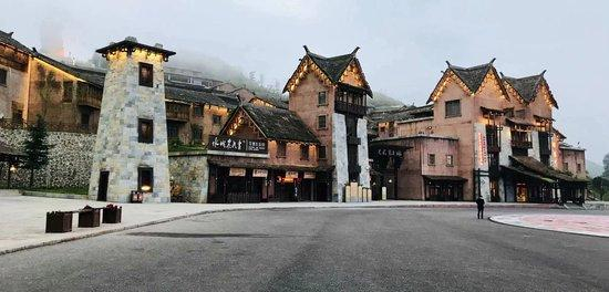 游人稀少的六盘水市水城区野玉海山地旅游度假区. 受访者供图