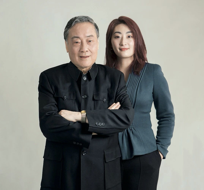 42岁宗馥莉接班娃哈哈她的评论区沦陷了