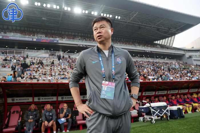 专访于根伟,获奖后他说了啥……|于根伟|中国足球|天津足球_新浪新闻