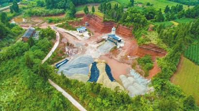 废弃矿山变身记