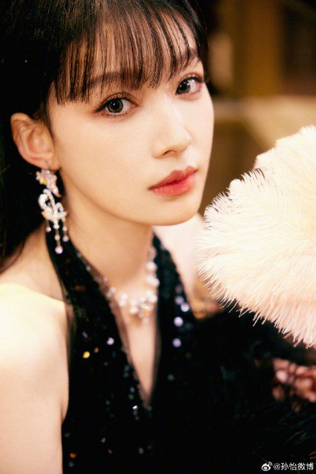 孙怡的美貌going到我了,这才是风情万种的女明星……|孙怡_新浪新闻