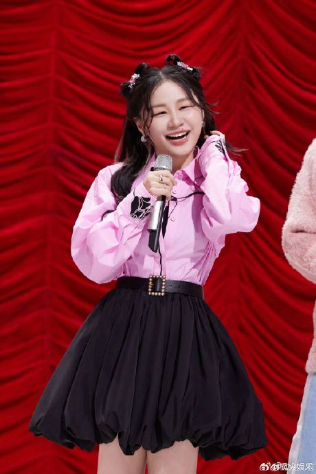 金靖|恋爱观|发光_新浪新闻