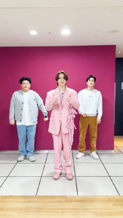 240228got7official金有谦红色相机更新1minute
