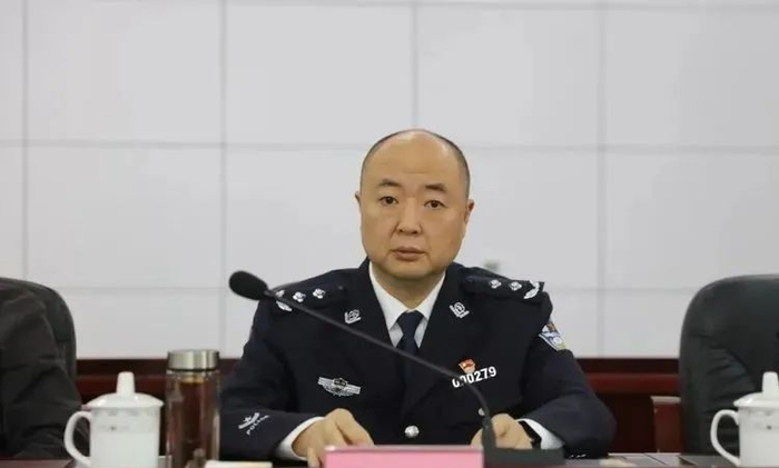 新任省公安厅副厅长