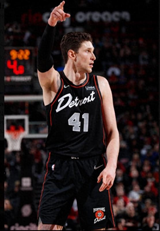 活塞买断射手中锋穆斯卡拉,数支争冠球队感兴趣|穆斯卡|活塞|中锋