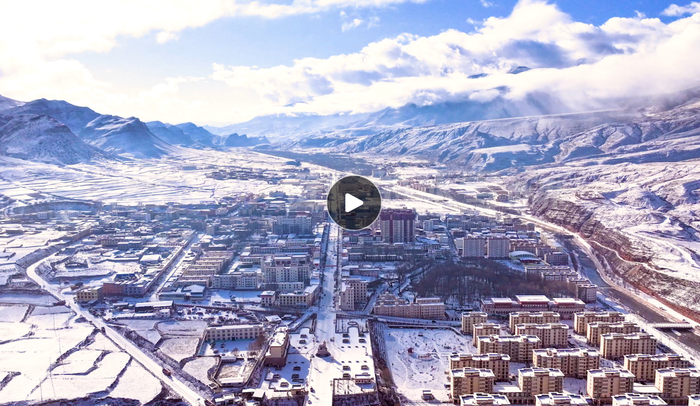 昌都贡觉的冰雪世界|冰雪世界|昌都市_新浪新闻