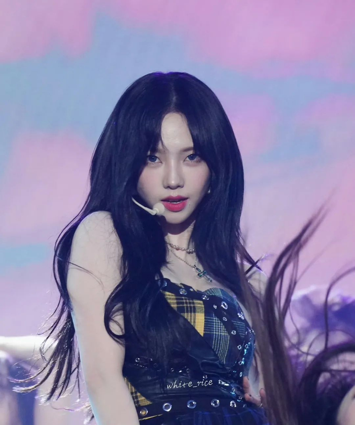 恋情|女团|柳智敏_新浪新闻