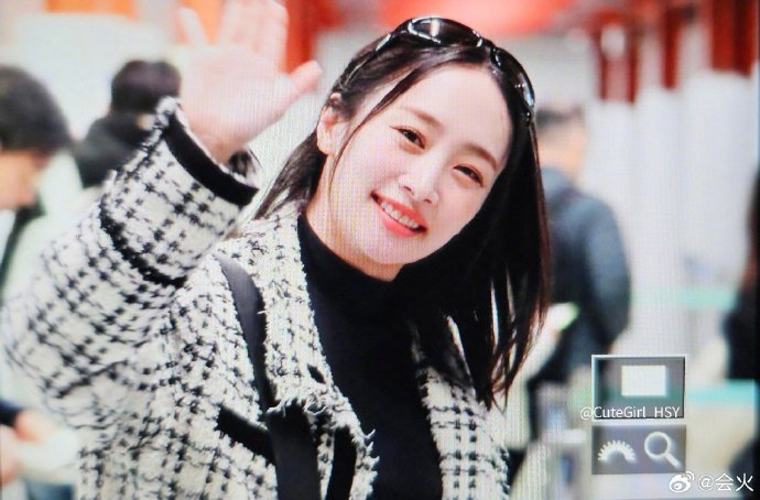 kara成员郑妮可已抵达长沙,即将参加《浪姐5》的录制_新浪新闻