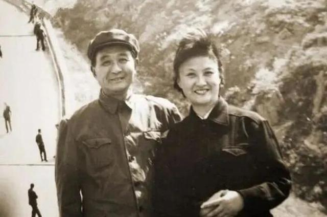 黄宗英这个女人有多不简单