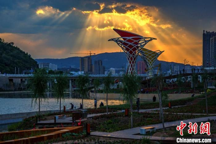 山西阳泉:向"绿"而行 筑牢发展底色|阳泉市|山西省|生态环境_新浪新闻