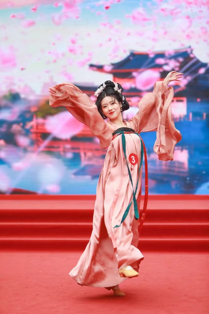 广府庙会素馨佳人演绎花城花语,三甲得主均花落广汉会|广汉|佳人|素馨