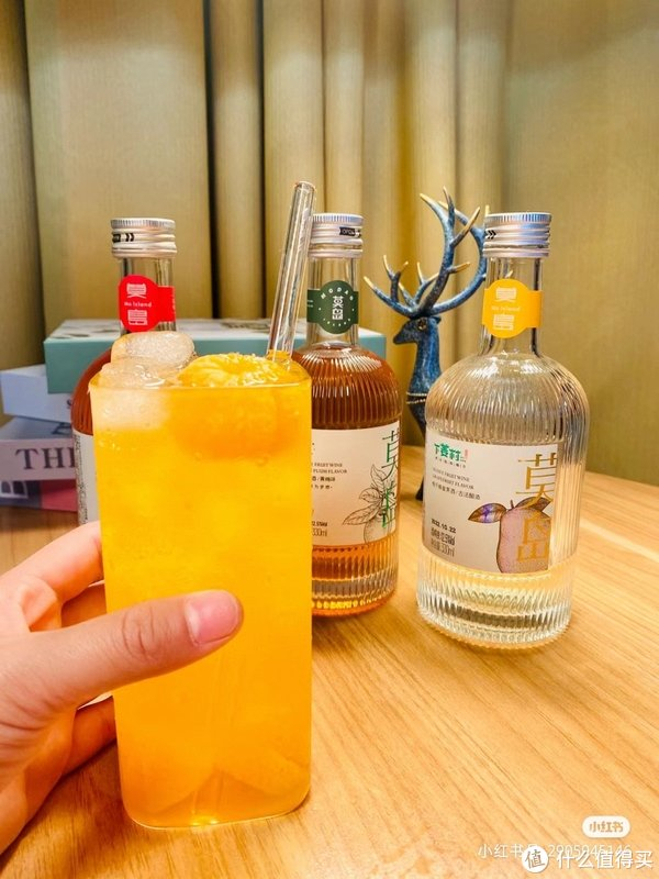 下班在家,解锁微醺的氛围感__财经头条