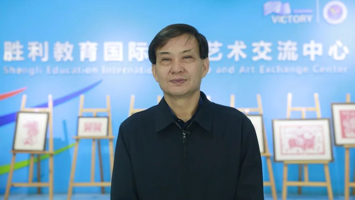 济南市|学期|校长_新浪新闻