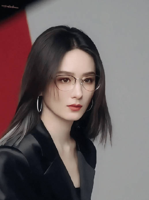 赵丽颖墨镜搭配银白色挑染,好帅好帅…美到失语|赵丽颖|银白色|墨镜