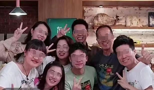 李佳琦_新浪新闻