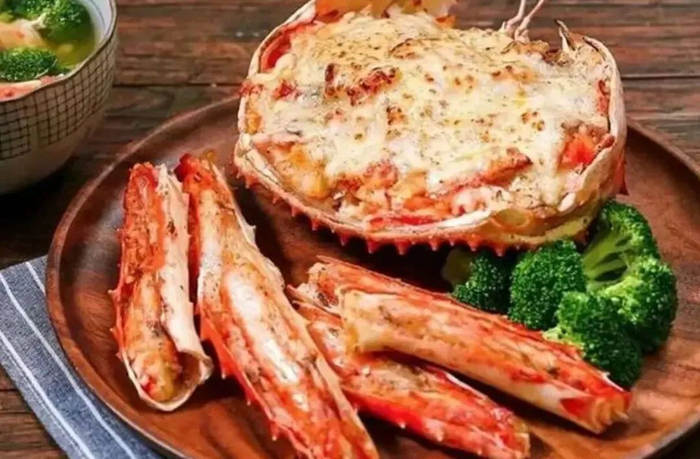 "蟹"逅珲春 海洋经济让边境小城充满活力|珲春|帝王蟹|海鲜_新浪新闻