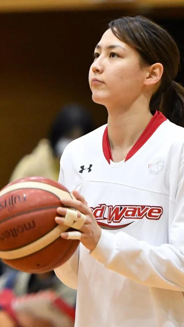 曝大谷翔平妻子疑似为身高1米8,毕业于名牌大学的前女篮球员