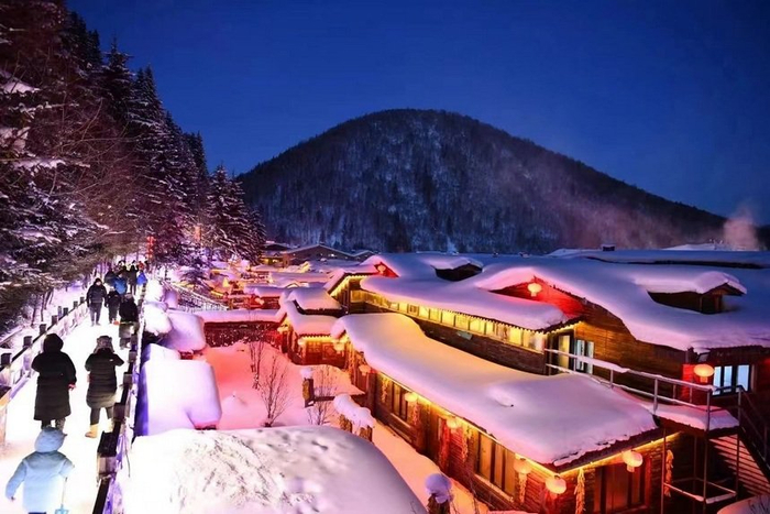 龙江森工集团冬季冰雪旅游收官 接待游客141余万人次|平山神鹿滑雪场
