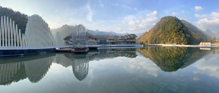 龙形建筑:康县全域旅游游客集散中心 / 共生建筑farmerson architects