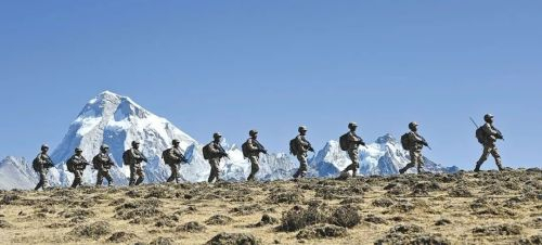 班长为何怒斥新兵你脸不要了是吧详解中国单兵防寒装备发展